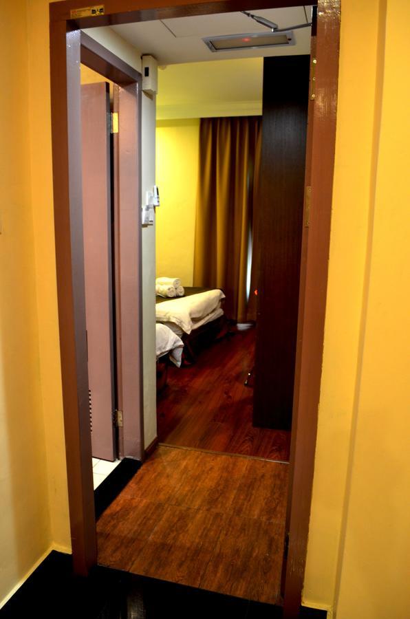 Lintas Plaza Hotel Kota Kinabalu Exterior photo